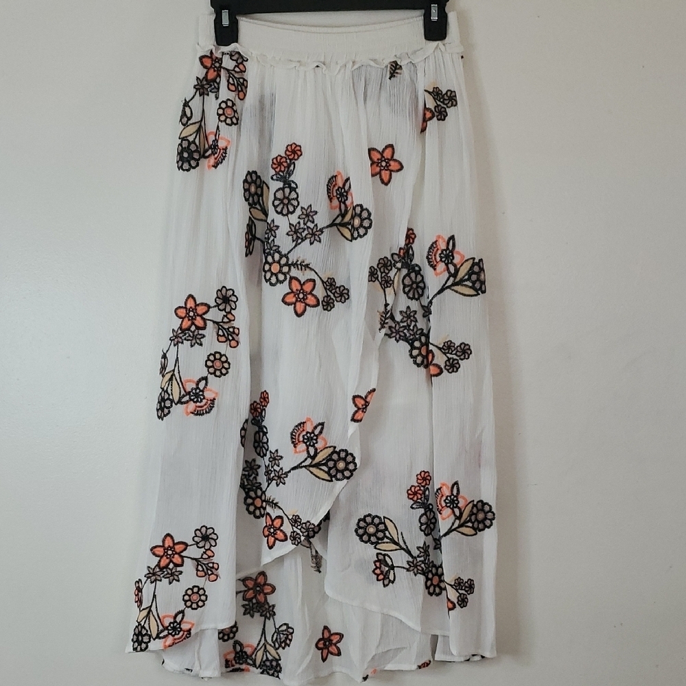 J.O.A Los Angeles Floral Embroidered Midi Skirt Size Small High-Low BoHo Cottage
